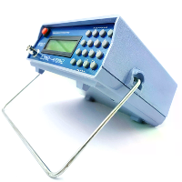 0,5 470MHz RF signaalgenerator voor FM walkietalkiegevoeligheidstest met CTCSS en 800Hz modulatie  120dBm nauwkeurigheid