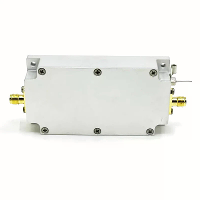 2,4 GHz Magnetron RF Vermogen Versterker Module 10W Uitgang 40dB Versterking Hoge Frequentie Versterker Plaat voor Draad