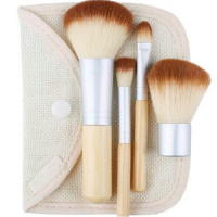 4Pcs Bamboo Handle Makeup Brush Powder Blush Brushes Cosmetics Set