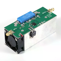 AISANRAY RF Vermogensversterker 600 1100MHz 30dB Gain 8W Output 24 28V SMA K Interface Actieve Luchtkoeling Compact Ontw