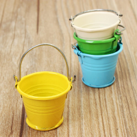 1: 12 Kinderen Mini Bucket Model House Property Doll Creatieve DIY Een Specifieke Gift voor Kinderen