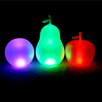 16 Kleuren LED PVC Opblaasbare Bal / Avocado / Appel Vorm Landschap Licht Opknoping Gargen Licht Afstandsbediening Water
