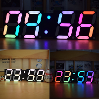 Hoogheldere LED grootletterige RGB regenboogkleur Desktop digitale buis DIY alarmklok Wanddecoratie Woonkamer LED klokmo