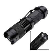 Q5 300LM mini zoombare LED zaklamp zwart (1 * AA / 1 * 14500)