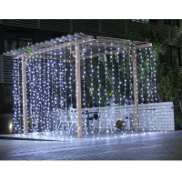 Solmore Europese Regelgevende 10x3M 1000LED Boxed Gordijn Lichten 220V IP65 Waterdicht Niveau IP44 Lamp Kralen