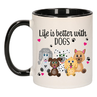 Cadeau koffie/thee mok   life is better with dogs   zwart oor   honden