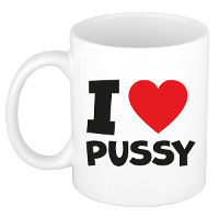 Cadeau koffie/thee mok   rood   I love pussy   pride / gay   300 ml   keramiek   vrijgezellen