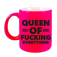 Feest cadeau koffie/thee mok voor Queen   roze   Queen of everything   keramiek   300 ml