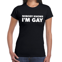 Gay pride nobody knows i am gay t shirt zwart voor dames