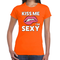 Kiss me i am sexy t shirt oranje dames