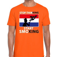 Oranje Stop thinking start smoking t shirt heren