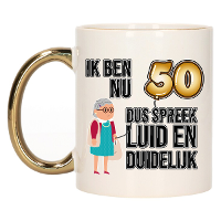 Verjaardag cadeau mok 50 jaar   luid en duidelijk oma   goud   300 ml   Sarah