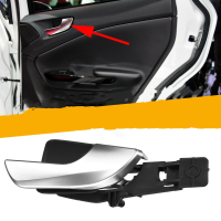 Binnenste bekleding voor het trekkoord van het rechter bestuurdersportier van de Alfa Romeo Giulietta 2010 2019
