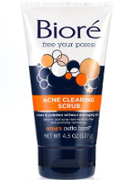 Biore Anti Puistjes Scrub met Houtskool
