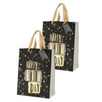 Cepewa Happy Birthday giftbags papier zwart   Set van 4x stuks   17 x 23 x 9 cm   cadeautasjes