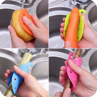 Creative Vegetable Fruit Brush Potato Carrot Cleaning Brush Heat Insulation Mat