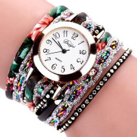 Duoya D048 Retro Style Bracelet Watch
