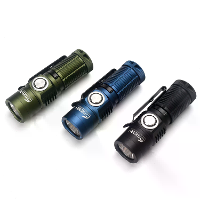 Fitorch ER16GT 1350LM Compact EDC LED Zaklamp met 18350 Batterij USB Oplaadbaar Krachtige Mini Fakkel Draagbare Buiten C