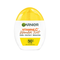 Garnier Vitamine C* Wonder Tint SPF 50+ Medium