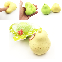 Giggle Bread Squishy Pear 8.5Cm Slow Rising Original Packaging Fruit Squishy Collection Gift Decor
