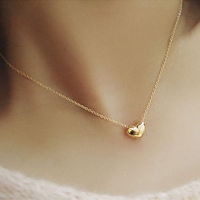 Gold Plated Heart Short Metal Chain Pendant Necklace For Women