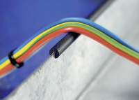 HellermannTyton SM1 PVC BK 75M Stootrand PVC Zwart per meter