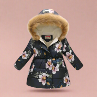 CozyTrend – Elegant & Knus – Gewatteerde Winterjas voor meisjes Zwart gebloemd / 140 (7 8 jaar) | Educatief Speelgoed
