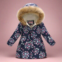 CozyTrend – Elegant & Knus – Gewatteerde Winterjas voor meisjes Marine madeliefjesprint / 110 (4 5 jaar) | Educatief Speelgoed