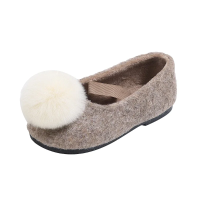 SoftSteps –  Warm & Zacht – Meisjes Schoentjes met Pluche Pompon Beige / 31 (6–7 jaar) | Educatief Speelgoed