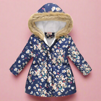CozyTrend – Elegant & Knus – Gewatteerde Winterjas voor meisjes Marine klein gebloemd / 120 (5 6 jaar) | Educatief Speelgoed