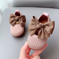 SweetBow – Lief & Praktisch – Gebreide Babyschoenen met Vlinderstrik Roze / 24 (4–5 jaar) | Educatief Speelgoed