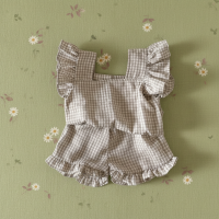 Girls Ruffle Tee – Luchtig & Schattig – Kinder Kleding Set Koffie / 80 (12 maanden) | Educatief Speelgoed