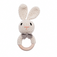 CuddleRattle – Zacht & Speels – Gehaakte Baby Rammelaar met Houten Ring Wit konijntje | Educatief Speelgoed