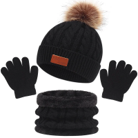 CozyPom – Warm & Zacht   Winterset met Muts, Sjaal en Handschoenen Zwart (1 Pompon) | Educatief Speelgoed