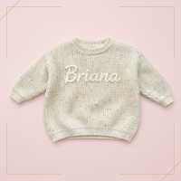 Personalized Baby Sweater – Uniek & Liefdevol – Geborduurde Gepersonaliseerde Baby Trui Gevlekt crème / 110 (4–5 jaar) | Educatief Speelgoed