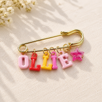 Personalized Charm Pin – Persoonlijk & Stijlvol – Naam Broche Roze Ster | Educatief Speelgoed