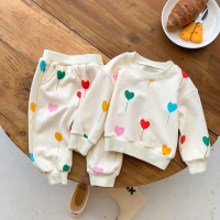 Mini Fashion™   Superzacht & Comfortabel   Gekleurde hartjes trainingspak 73 (3 6 maanden) | Educatief Speelgoed