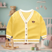 CozziWear – Warm & Trendy – Gebreid Vest met Beertjes Geel / 110 (4 jaar) | Educatief Speelgoed
