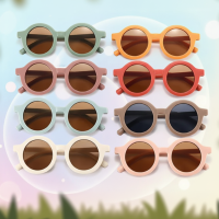 Kids Sunglasses Set – UV bescherming & plezier – Kinder Zonnebrillen Rond Retro (Set van 8) | Educatief Speelgoed