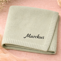 Personalized Baby Blanket – Zacht & Uniek – Katoenen Gepersonaliseerd Geborduurde Deken Lichtgroen / Zwart | Educatief Speelgoed