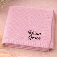 Personalized Baby Blanket – Zacht & Uniek – Katoenen Gepersonaliseerd Geborduurde Deken Lichtroze / Zwart | Educatief Speelgoed