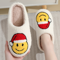 Noordlicht – Warm & Feestelijk – Pluche Kerstpantoffels met motief Kerstman smiley / 40 41 | Educatief Speelgoed