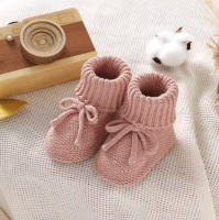 SnuggleSteps – Warm & Zacht – Gebreide Babyslofjes Roze / 70 (9 maanden / 9 cm) | Educatief Speelgoed