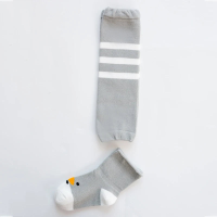 Mini Fashion™   Babystapjes in style   Beenwarmersetje Grijs/Wit / S (0 1 jaar) | Educatief Speelgoed