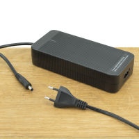 Fiets acculader iBee 5.5X2.1Mm 36V 3A   Bikkel Stenza, Tuba en Leva