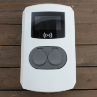 Eve Double Pro line   3 x 32A   2 Sockets   RFID   E Flux   1 Voedingskabel