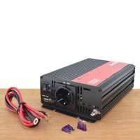 Zuivere Sinus Omvormer 12V > 230V 500W   Standaard Schuko Stopcontact