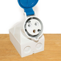 Wandcontactdoos Type 1421 CEE 3 polig 32A   Vrouwelijk   Blauw