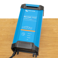 Blue Smart IP22 Acculader 12/30 (3)
