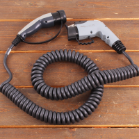Laadkabel type 1 naar type 2   coiled   1 fase   16A   4 meter